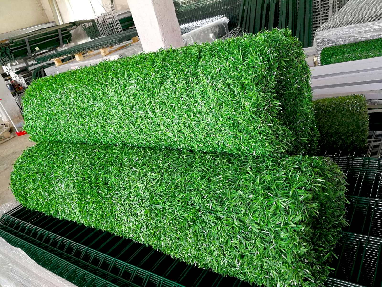 Çim çit 150cm lik çimenli çit Yapay bahçe çiti yeşil tel çit çim ucuz çim duvar toptan çim çit yeşil görüntü kesme çiti 150cm lik çit 1,5mt lik çim çit