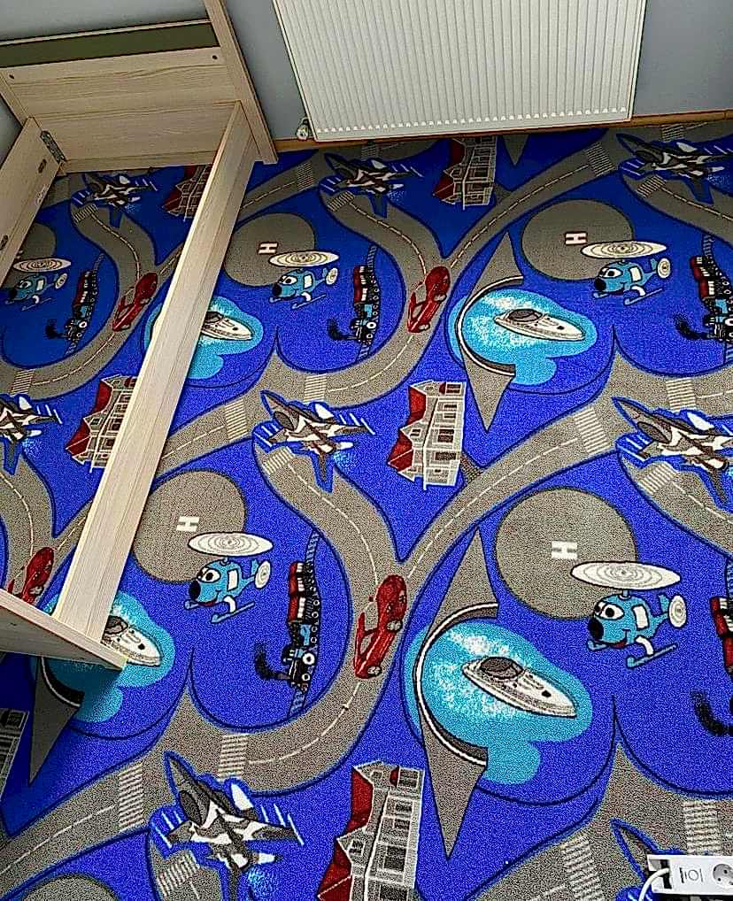 Samur Bukle Çocuk halısı mavi yol desenli 1003 duvardan duvara bukle halı baskılı çocuk halısı