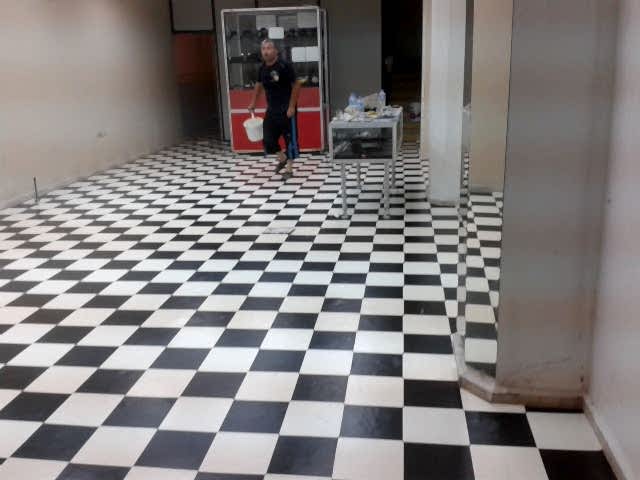 Mağaza zemin kaplama giyim mağazası siyah beyaz yer döşemesi