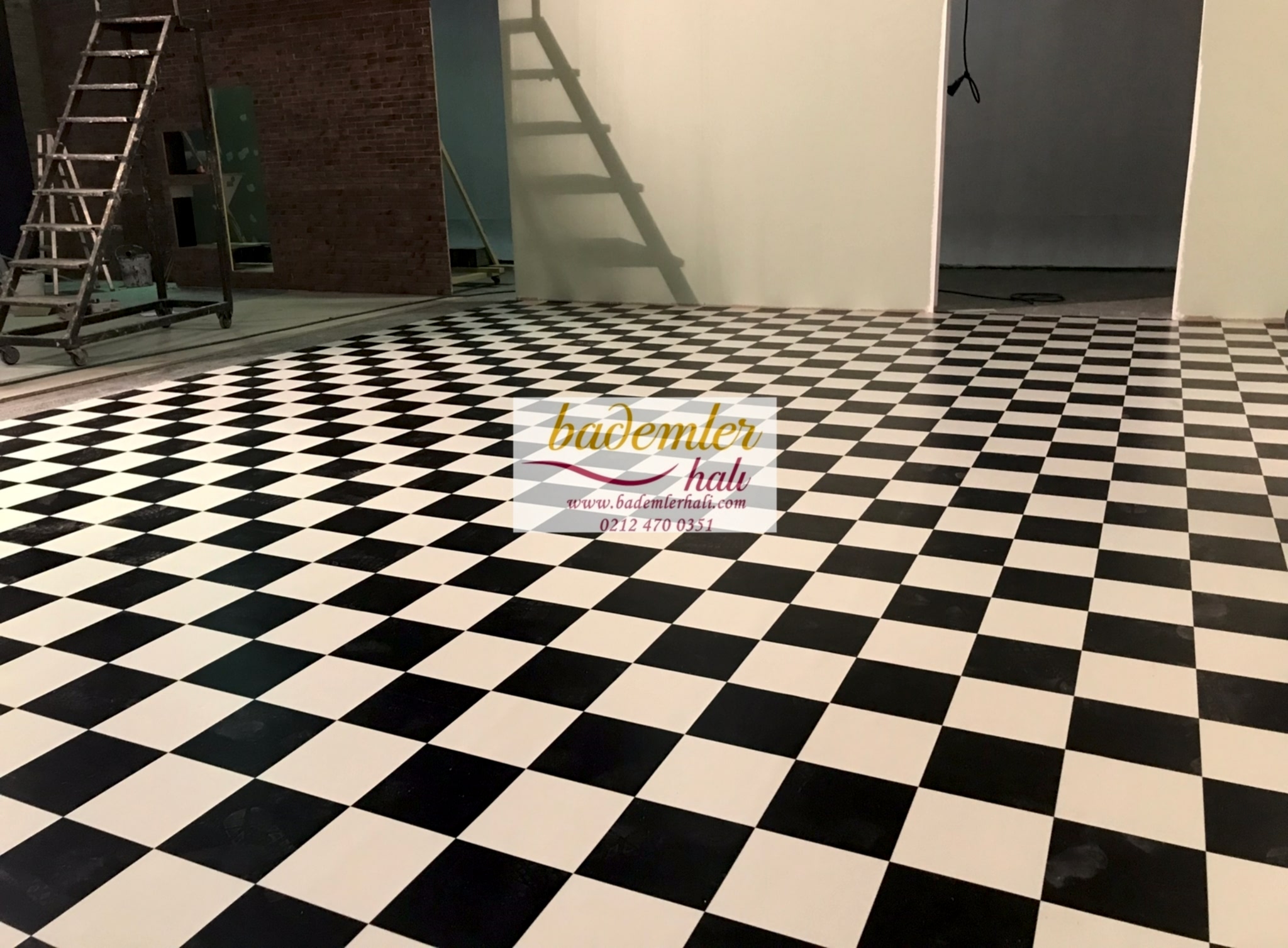 Siyah Beyaz Kareli Mineflo Dama Desenli Yer döşeme Kareli Siyah beyaz renk zemin kaplama damalı mineflo pvc yer döşeme satranç desen yer döşemesi